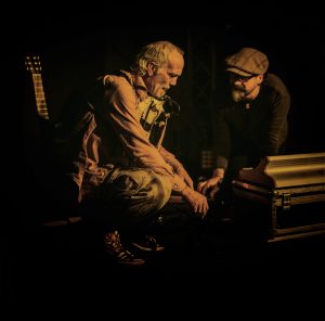 grianghraf de Ronán Ó Snodaigh agus Myles O Reilly